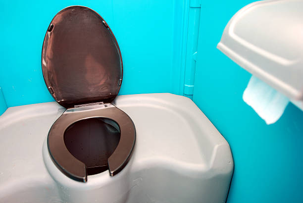 Best Portable bathroom rental  in Colby, KS